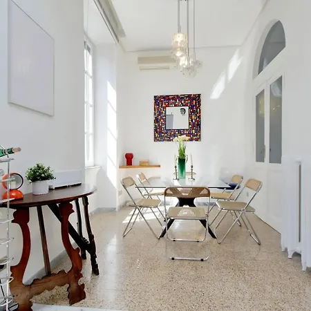 4bnb - Tiberina Spacious Apartment Rome