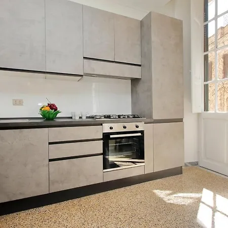 Apartment 4bnb - Tiberina Spacious