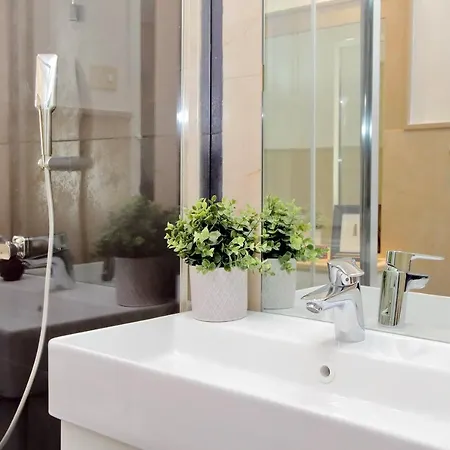 Apartment 4bnb - Tiberina Spacious