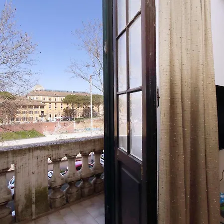 Apartment 4bnb - Tiberina Spacious *